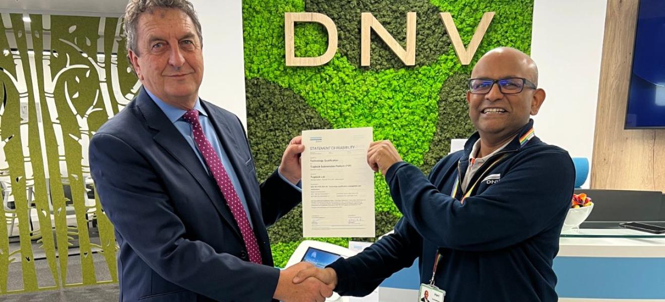 Shane Carr (CEO, Tugdock) is presented with DNV ‘Statement of Feasibility’ by Hari Vamadevan (Regional Manager, UK and Ireland, DNV) Shane Carr (CEO, Tugdock) is presented with DNV ‘Statement of Feasibility’ by Hari Vamadevan (Region