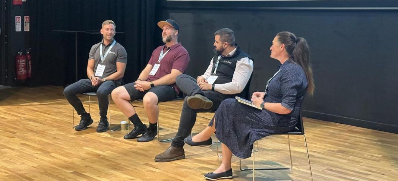 Made in Dorset Panel l-r Mike Dance, Steve Hayman, Co Founders of Findifox, David Burnet Founder INVIDAR and Sharon Jones, facilitator. Made in Dorset Panel l-r Mike Dance, Steve Hayman, Co Founders of Findifox, David Burnet Founder INV