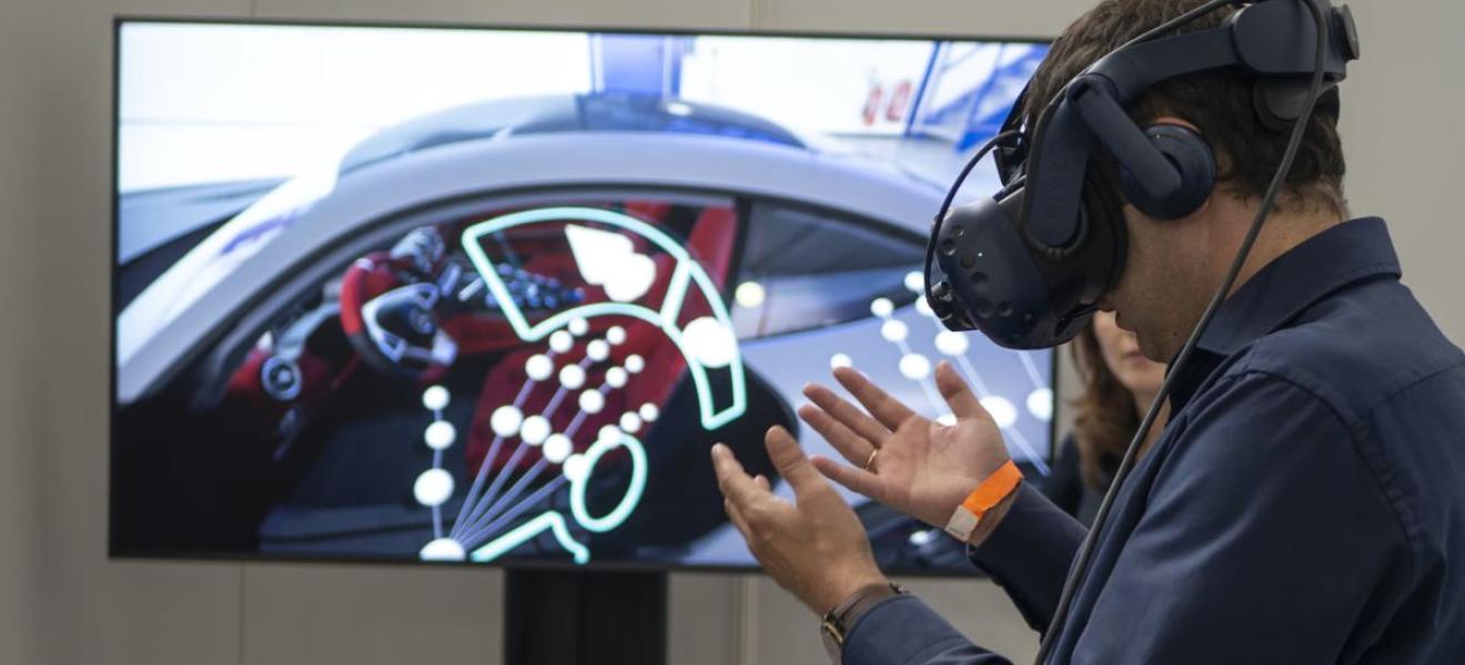 VR racing experience VR racing experience