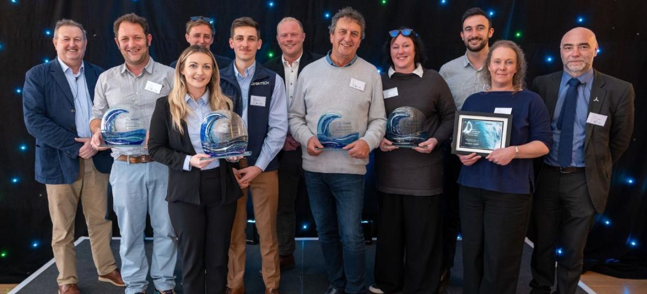 Winners of the Marine-i Technology and Innovation Awards, (Feritech Global, Tugdock, Biome Algae, Morek and MintMech) with Simon Cheeseman of Offshore Renewable Energy Catapult (on left) and Prof Lars Johanning, Marine-i Programme Director (on right). Winners of the Marine-i Technology and Innovation Awards, (Feritech Global, Tugdock, Biome Algae, Mo
