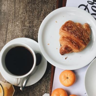 Cafe breakfast table